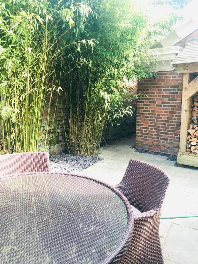 The Lodge At The Cedars Stourbridge Ngoại thất bức ảnh