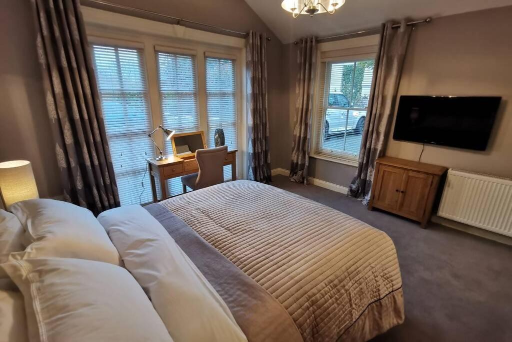 The Lodge At The Cedars Stourbridge Ngoại thất bức ảnh
