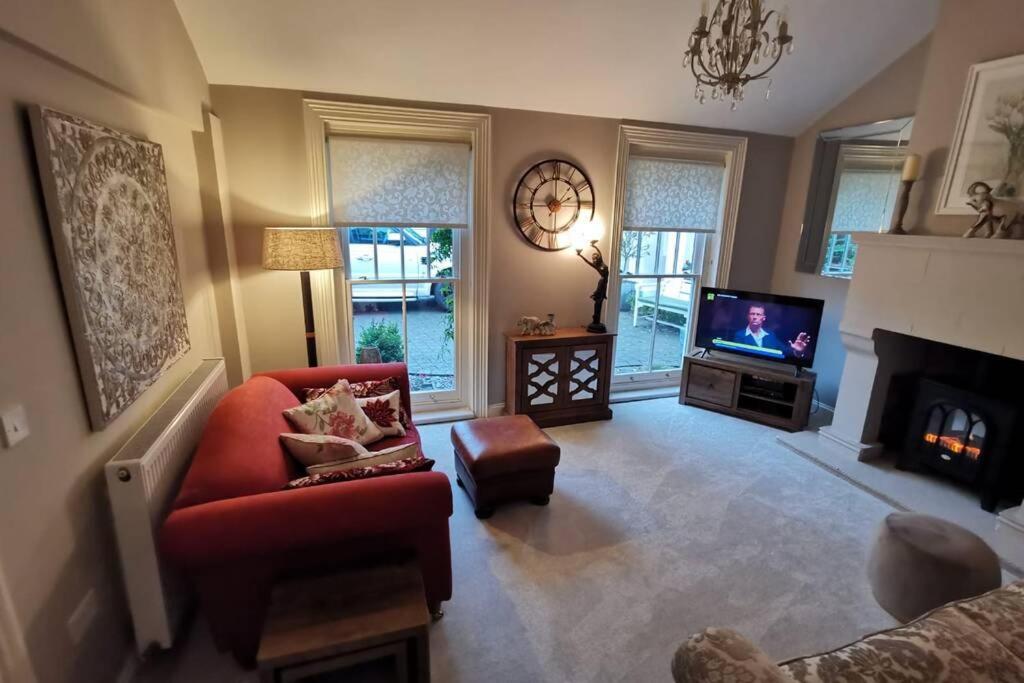 The Lodge At The Cedars Stourbridge Ngoại thất bức ảnh